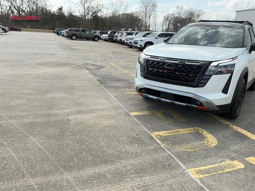 2026 Nissan Pathfinder Rock Creek