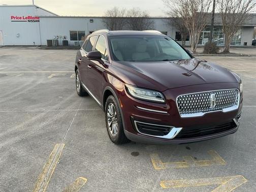 2020 Lincoln Nautilus Standard