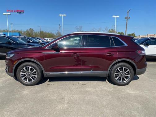 2020 Lincoln Nautilus Standard