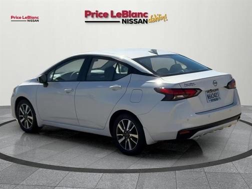 2024 Nissan Versa 1.6 SV