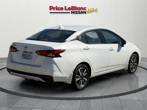 2024 Nissan Versa 1.6 SV
