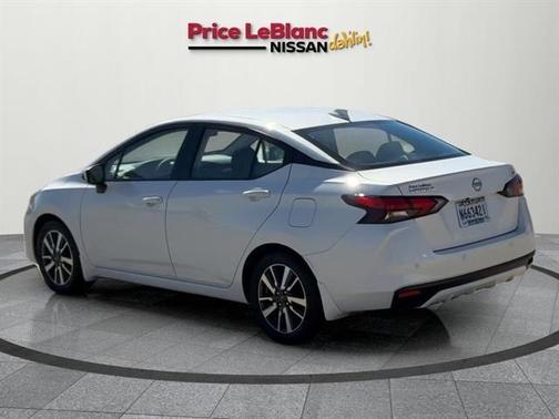 2024 Nissan Versa 1.6 SV