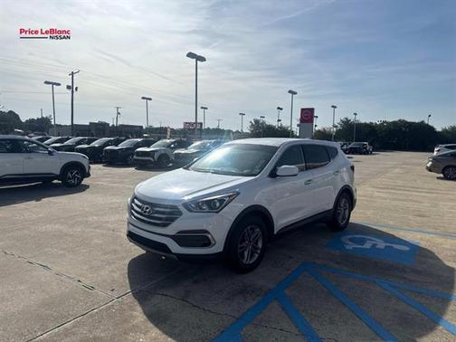 Frost White Pearl 2017 Hyundai Santa Fe Sport 2.4L