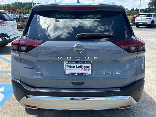 Boulder Gray Pearl 2023 Nissan Rogue Platinum