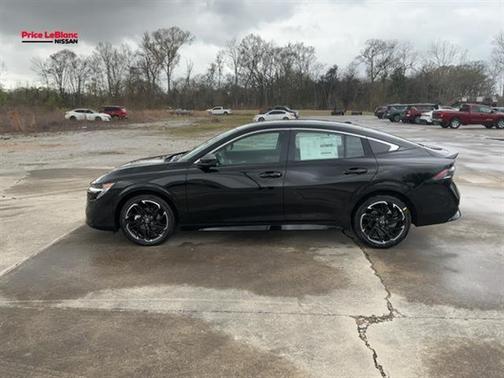 Black 2026 Nissan Sentra SR