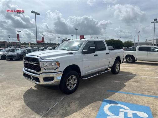 Bright White Clearcoat 2024 RAM 2500 Big Horn