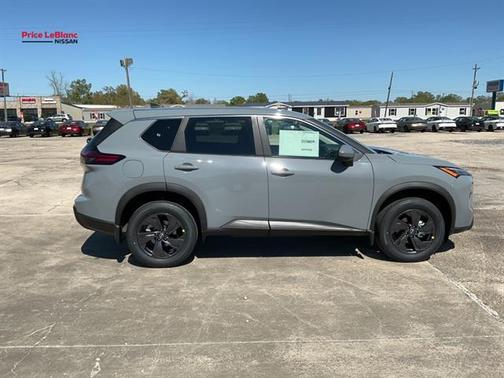 Boulder Gray Metallic 2026 Nissan Rogue SV