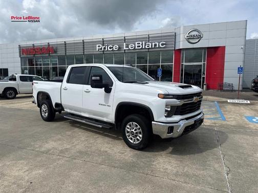 White 2025 Chevrolet Silverado 2500 LT