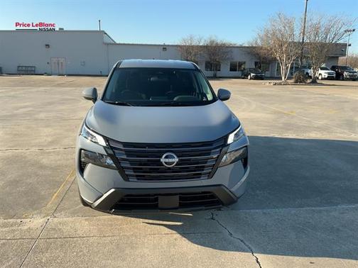 Boulder Gray Metallic 2026 Nissan Rogue SV