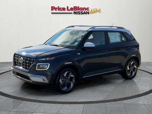 2025 Hyundai VENUE Limited