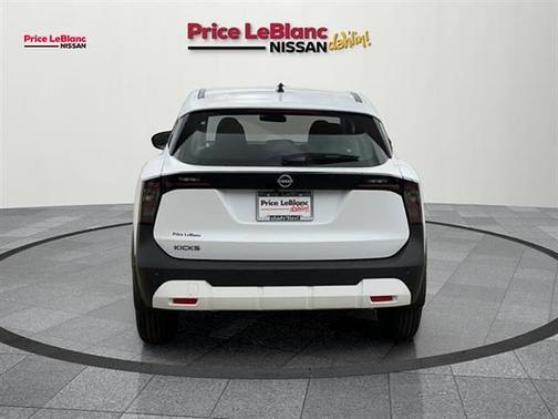 Fresh Powder 2026 Nissan Kicks S