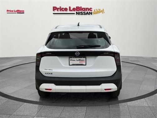 Fresh Powder 2026 Nissan Kicks S