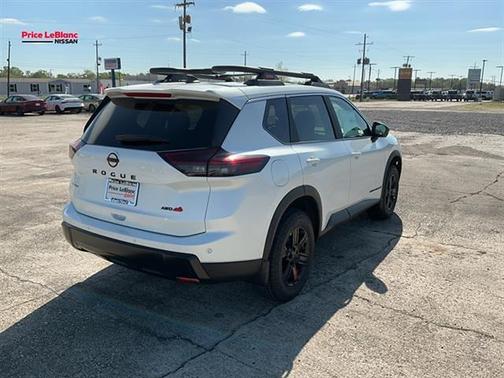 Everest White P 2026 Nissan Rogue Rock Creek