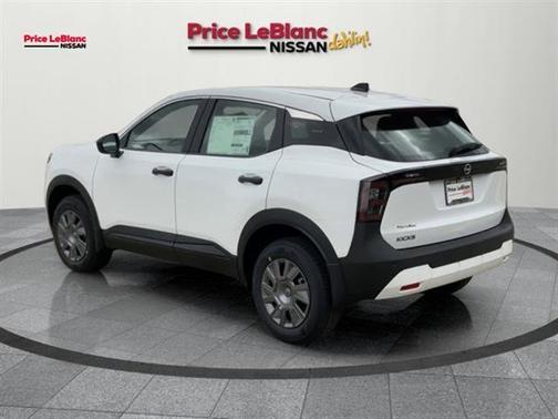 Fresh Powder 2026 Nissan Kicks S