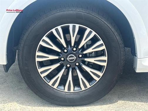 Aspen White Tricoat 2023 Nissan Armada SL