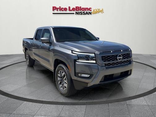 2025 Nissan Frontier SL