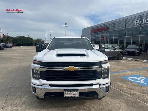 White 2025 Chevrolet Silverado 2500 LT