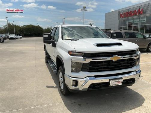 White 2025 Chevrolet Silverado 2500 LT