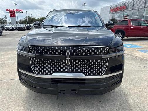 Infinite Black Metallic 2025 Lincoln Navigator Reserve