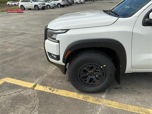 Glacier White 2026 Nissan Frontier PRO-X