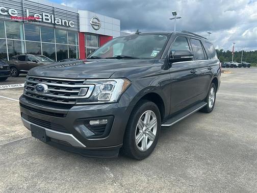 Gray 2019 Ford Expedition XLT