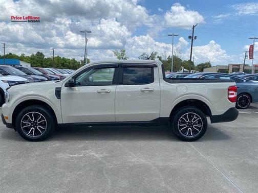 Terrain 2024 Ford Maverick Lariat