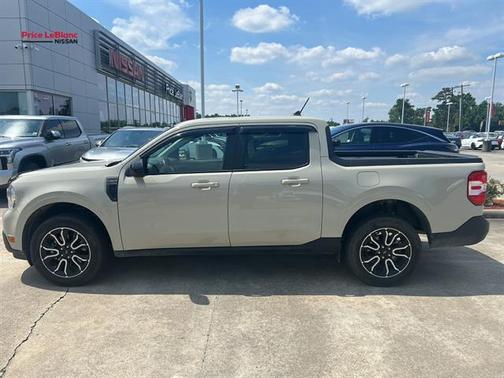 Terrain 2024 Ford Maverick Lariat