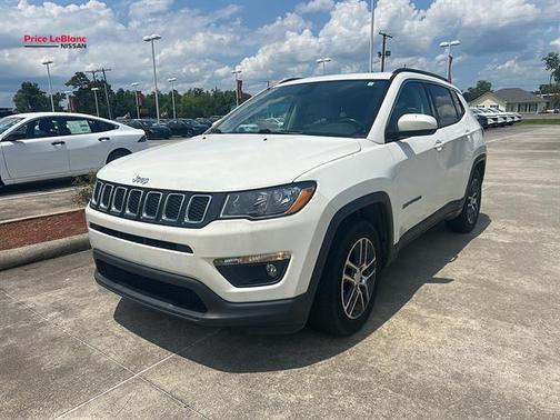 White Clearcoat 2019 Jeep Compass Latitude