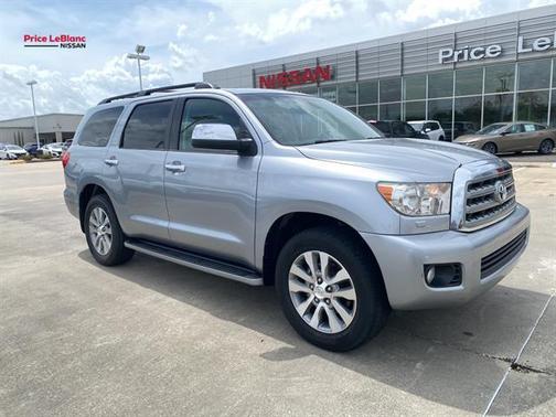 Magnetic Gray Metallic 2016 Toyota Sequoia Limited