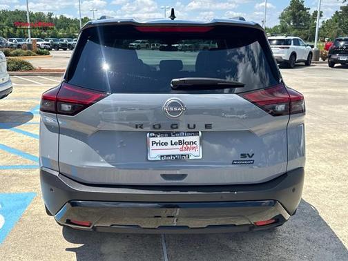 2 Tone Gray / Black Roof 2023 Nissan Rogue SV