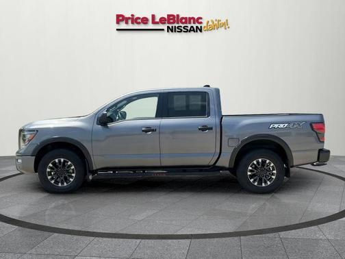 2024 Nissan Titan PRO-4X