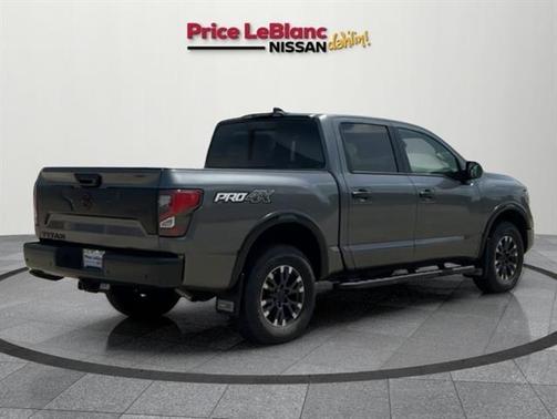 2024 Nissan Titan PRO-4X