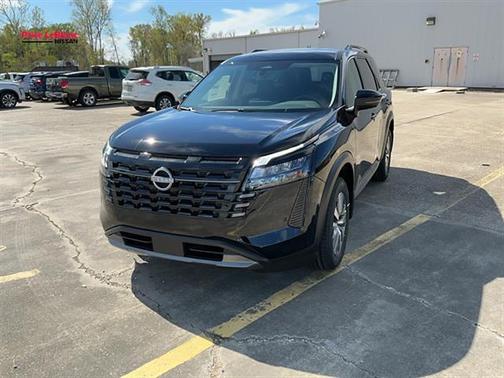 Black 2026 Nissan Pathfinder SL