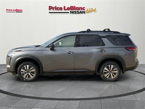 Gun Metallic 2026 Nissan Pathfinder SL
