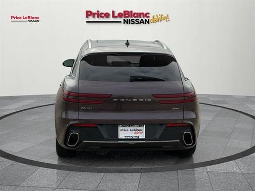 2023 Genesis GV70 2.5T