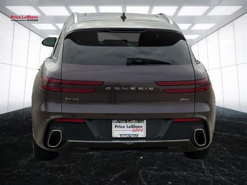 2023 Genesis GV70 2.5T