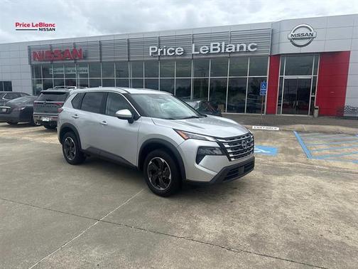 Brilliant Silver Metallic 2024 Nissan Rogue SV