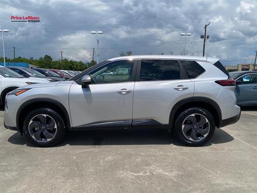 Brilliant Silver Metallic 2024 Nissan Rogue SV