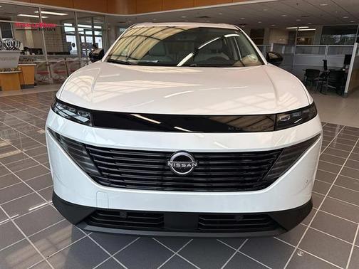 Everest White P 2026 Nissan Murano SL