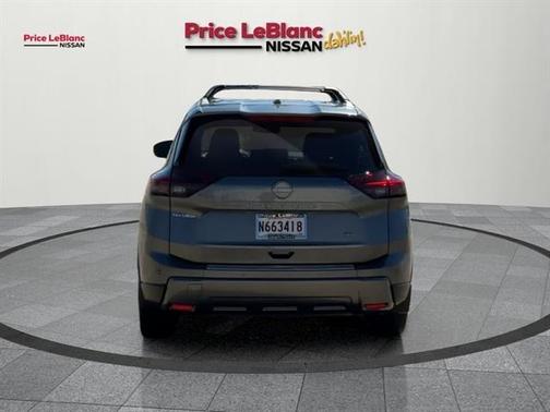 2024 Nissan Rogue SL