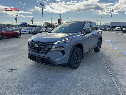 Boulder Gray Pearl 2027 Nissan Rogue SV
