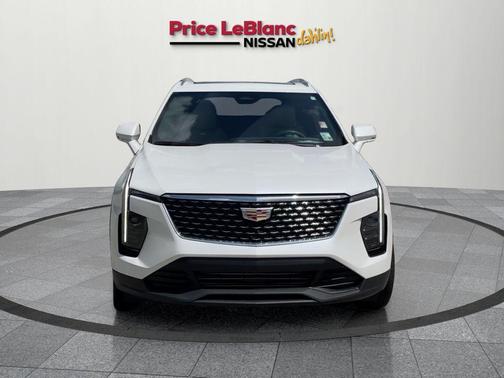 2024 Cadillac XT4 Luxury
