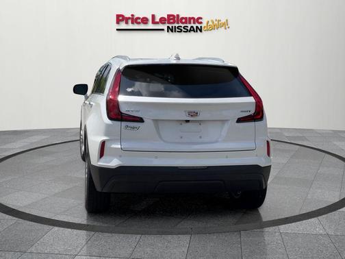 2024 Cadillac XT4 Luxury