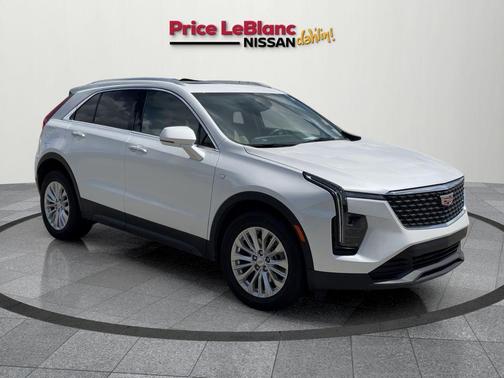 2024 Cadillac XT4 Luxury