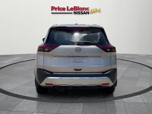 2022 Nissan Rogue Platinum