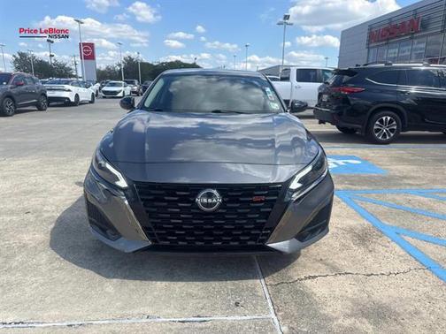 Gun Metallic 2023 Nissan Altima 2.5 SR