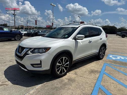 White 2020 Nissan Rogue SL