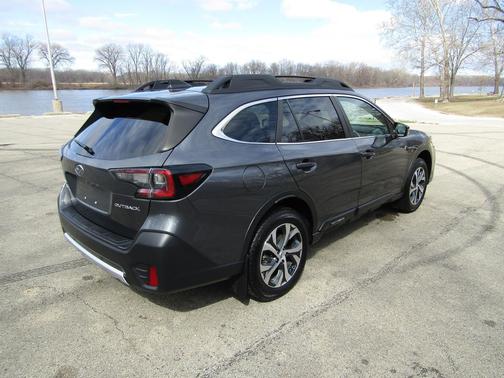 Magnetite Gray Metallic 2022 Subaru Outback Limited