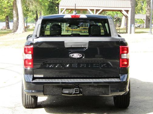 2025 Ford Maverick Lobo Standard