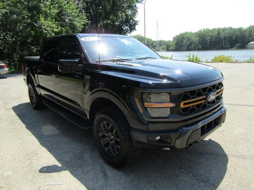 Agate Black Metallic 2025 Ford F-150 Tremor